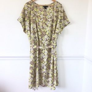 🔥Sale🔥Lane Bryant Floral Batwing Dress